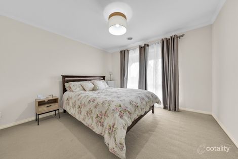 Property photo of 3 Hickory Drive Narre Warren South VIC 3805