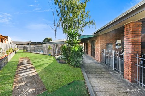 Property photo of 4 Tara Place Dandenong North VIC 3175