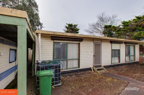 Property photo of 2/37 Willow Drive Hampton Park VIC 3976
