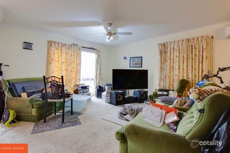 2/37 Willow Dr, Hampton Park, VIC 3976