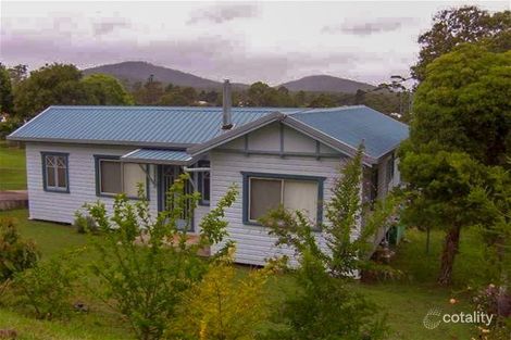 35 John St, Ravenshoe, QLD 4888