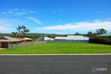 Property photo of 4 Vicky Avenue Crows Nest QLD 4355