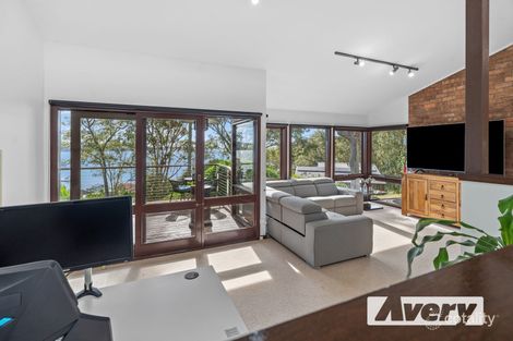 Property photo of 18 Whitelocke Street Coal Point NSW 2283