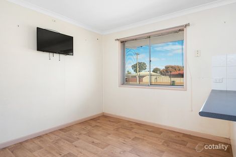 Property photo of 27 Conliffe Place South Kalgoorlie WA 6430