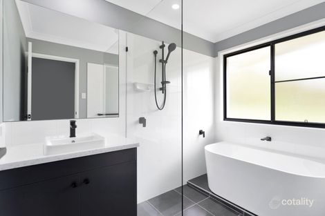 Property photo of 26 Cottonwood Drive Wollert VIC 3750