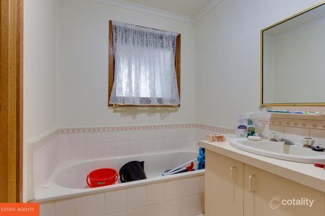 Property photo of 2/37 Willow Drive Hampton Park VIC 3976