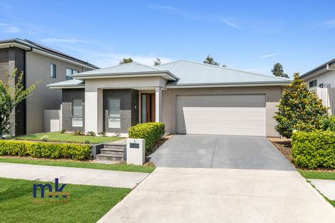 Property photo of 3 Merrill Lane Gledswood Hills NSW 2557
