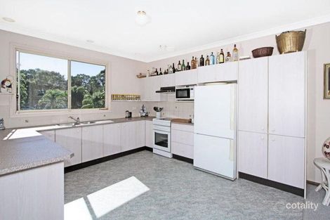 Property photo of 2 Macleay Street Eraring NSW 2264