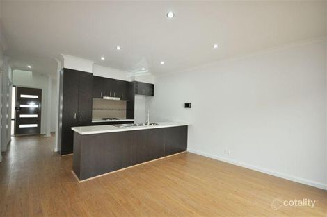 Property photo of 2/5 Gwilt Street Westmeadows VIC 3049