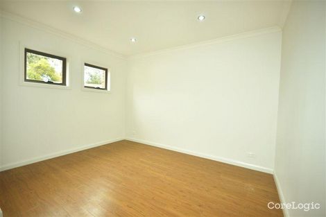 Property photo of 2/5 Gwilt Street Westmeadows VIC 3049