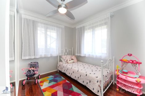 Property photo of 3 Hanbury Street Chermside West QLD 4032