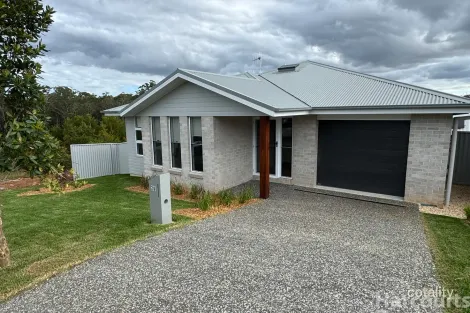 20 Northerly Tce, Port Macquarie, NSW 2444