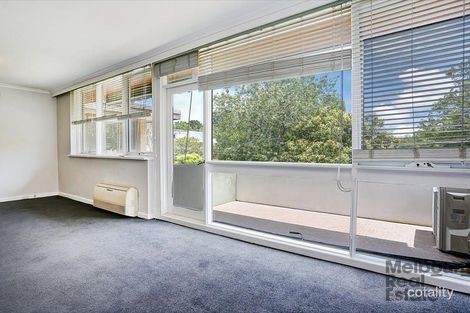 Property photo of 4/12 Woorigoleen Road Toorak VIC 3142