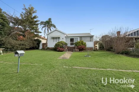 30 George St, Inverell, NSW 2360