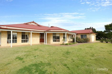 Property photo of 34 Horseshoe Circuit Henley Brook WA 6055