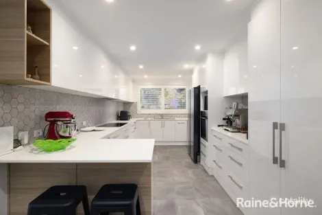 Property photo of 12 Barrabool Close Wallsend NSW 2287