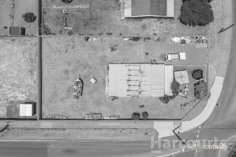 Property photo of 2 Third Avenue Mandurah WA 6210