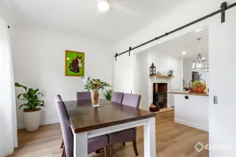 Property photo of 2820 Princes Highway Kalimna West VIC 3909