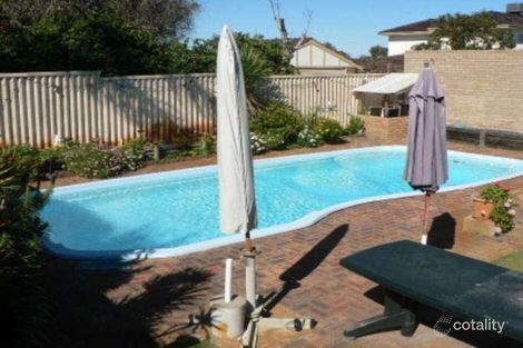 Property photo of 56 Queenscliffe Road Doubleview WA 6018