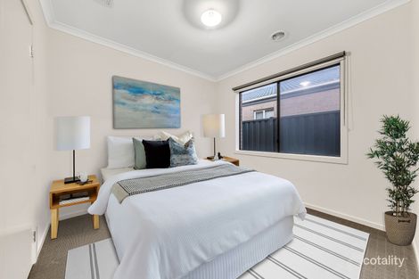 Property photo of 66 Lamington Drive Tarneit VIC 3029