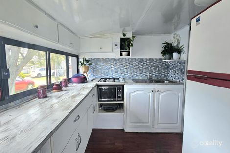 Property photo of 208/19 Judbooley Parade Windang NSW 2528