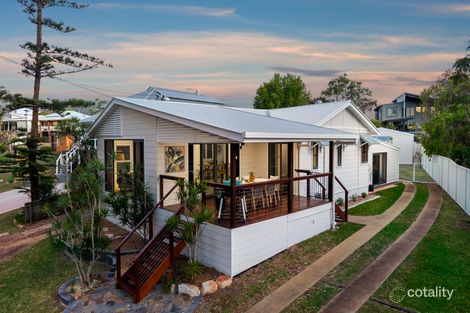 Property photo of 10 Esplanade Point Vernon QLD 4655