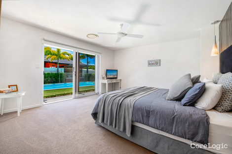 Property photo of 22 Gretel Drive Mermaid Waters QLD 4218