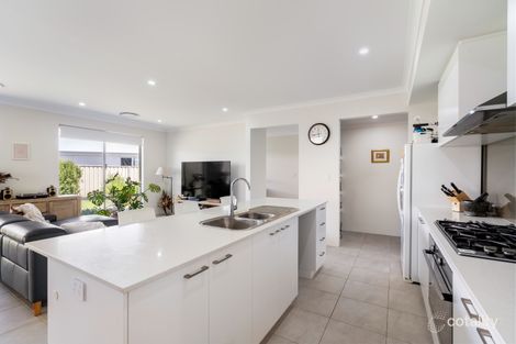 Property photo of 23 Chicago Way Dunsborough WA 6281