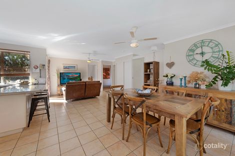 Property photo of 32 Billabong Drive Gooburrum QLD 4670