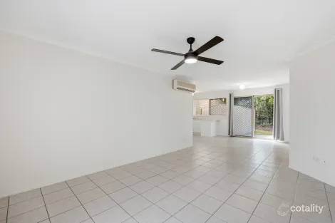 Property photo of 2/20 Halfway Drive Ormeau QLD 4208