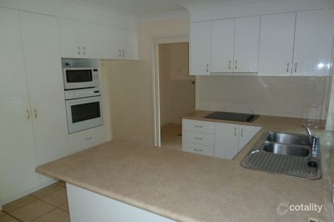 Property photo of 18/6 Megan Place Mackay Harbour QLD 4740
