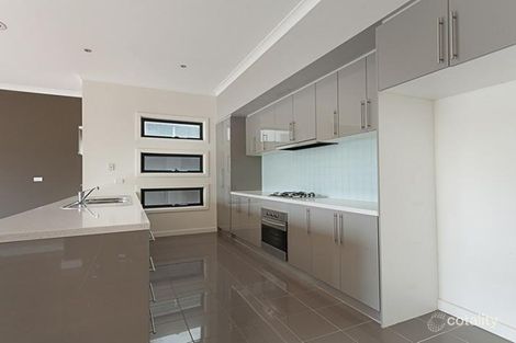 Property photo of 25 Waterside Place Maribyrnong VIC 3032