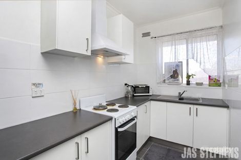 Property photo of 2/17 Greene Street South Kingsville VIC 3015