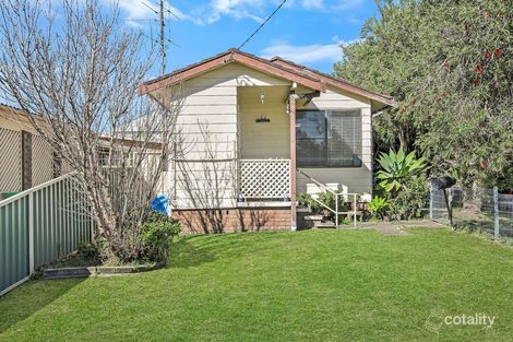 Property photo of 26 Vales Road Mannering Park NSW 2259