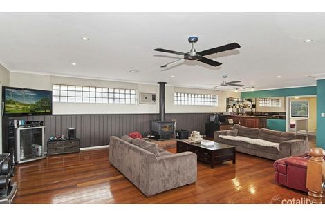 Property photo of 5 Malura Place Frankston VIC 3199