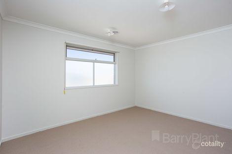 Property photo of 30 Zuccotti Crescent Point Cook VIC 3030