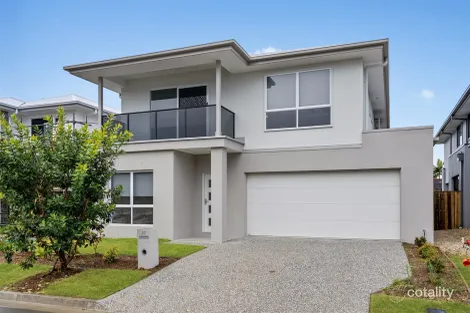 27 Headway St, Nerang, QLD 4211