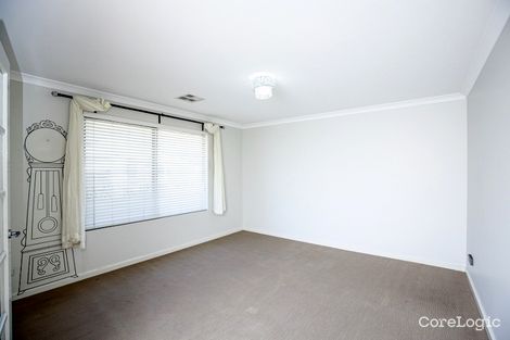 Property photo of 7 Clivia Heights Sinagra WA 6065