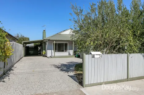 Property photo of 24 Couper-Angus Grove Sunshine VIC 3020