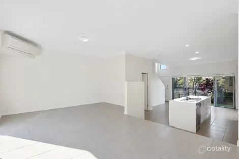 Property photo of 13/1-19 Bowen Street Mango Hill QLD 4509