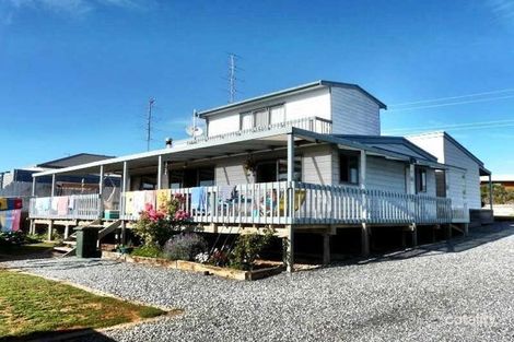 Property photo of 26 Carrow Terrace Port Neill SA 5604