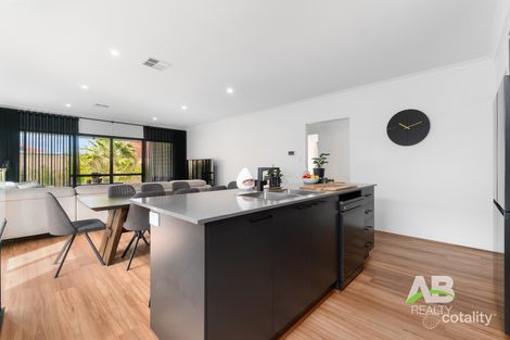 Property photo of 25 Ioppolo Court Sinagra WA 6065