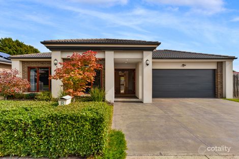 8 Quahlee Ct, Woodend, VIC 3442