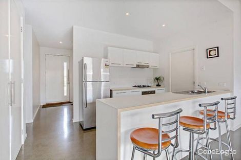 Property photo of 15 Cullen Terrace Caroline Springs VIC 3023