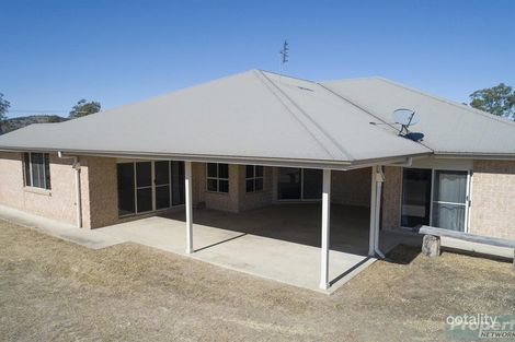 Property photo of 3 Benjamin Court Regency Downs QLD 4341