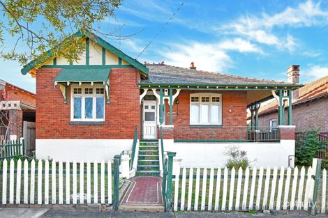 2/11 Swan Ave, Strathfield, NSW 2135