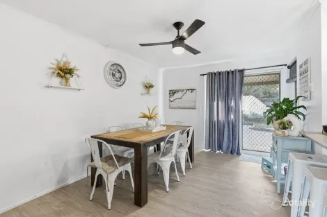 Property photo of 4 Lorebury Drive Morayfield QLD 4506