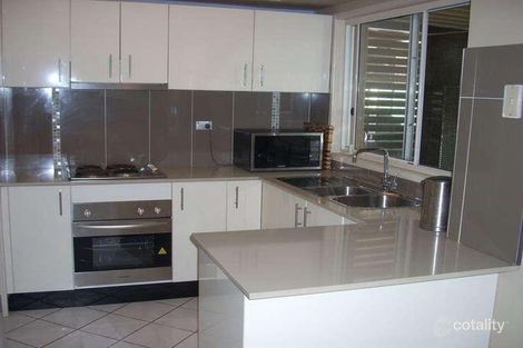 Property photo of 3 Cashman Place Edensor Park NSW 2176