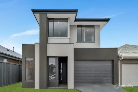 18 Arenal Dr, Truganina, VIC 3029