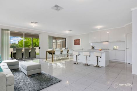 2b Ajax Ct, Para Vista, SA 5093